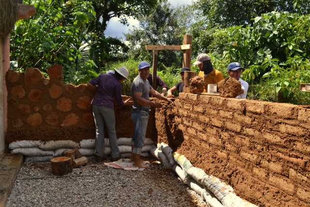 bioconstruccion-2-las-canadas-bosque-de-niebla